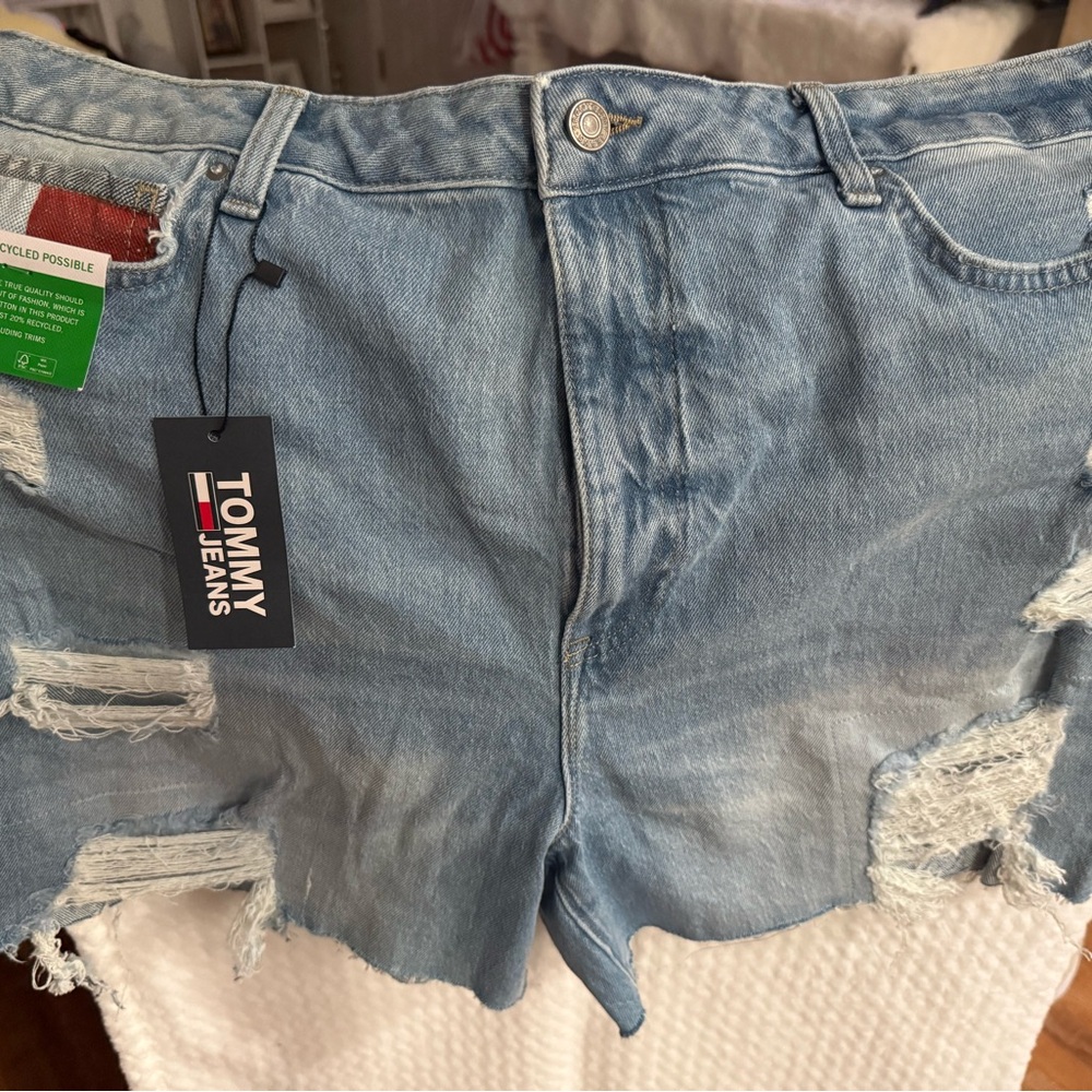 Tommy Hilfiger Light Blue Stretch Mom Shorts
